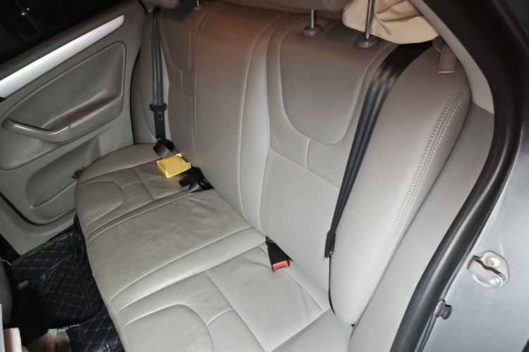 Used Volkswagen Bora 2012 1.6L Automatic Fashion Edition Left Rear Seat