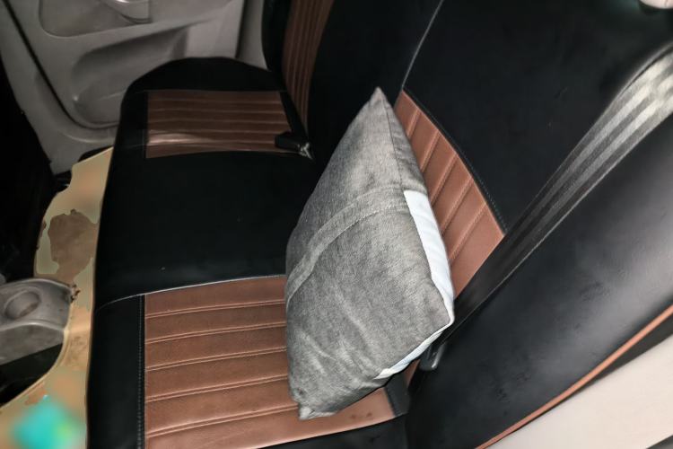 Used Volkswagen Bora 2012 1.6L Automatic Fashion Edition Left Rear Seat