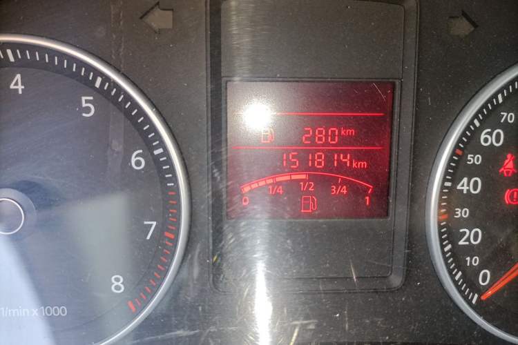 Used Volkswagen Bora 2012 1.6L Manual Fashion Edition Odometer Close Up
