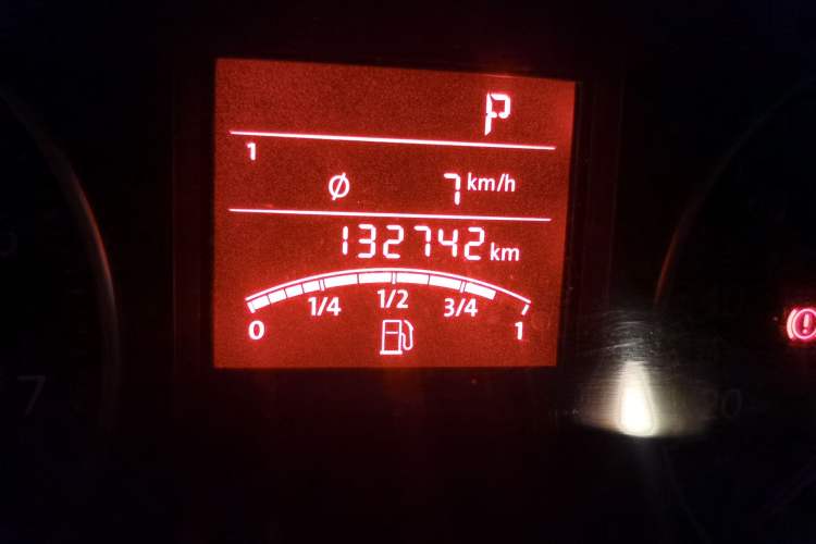 Used Volkswagen Bora 2012 1.6L Automatic Fashion Edition Odometer Close Up