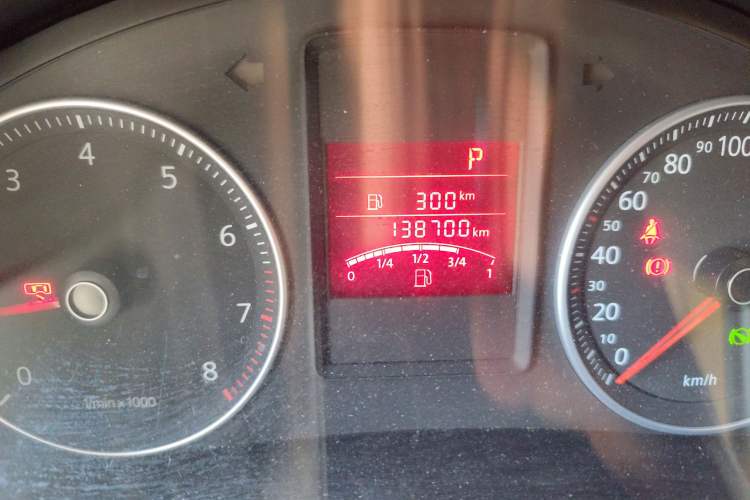 Used Volkswagen Bora 2012 1.6L Automatic Comfortable Value Edition Odometer Close Up