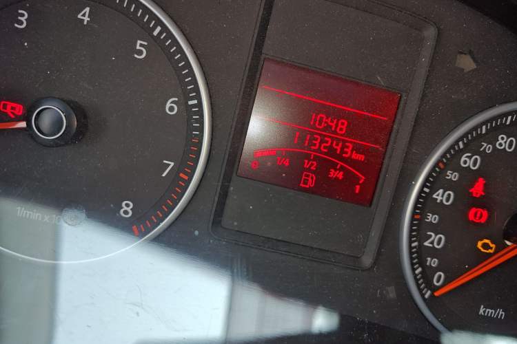 Used Volkswagen Bora 2012 1.6L Manual Fashion Edition Odometer Close Up