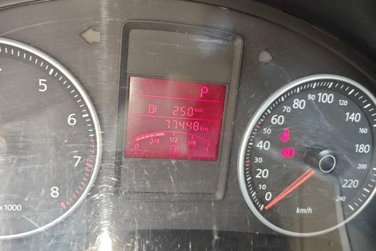 Used Volkswagen Bora 2012 1.6L Automatic Fashion Value Edition Odometer Close Up