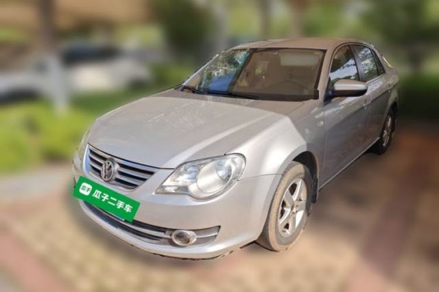 Ojetý Volkswagen Bora 2012 1.6L Manual Fashion Edition
