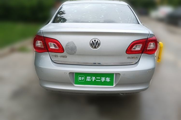 Used Volkswagen Bora 2012 1.6L Automatic Fashion Edition Rear