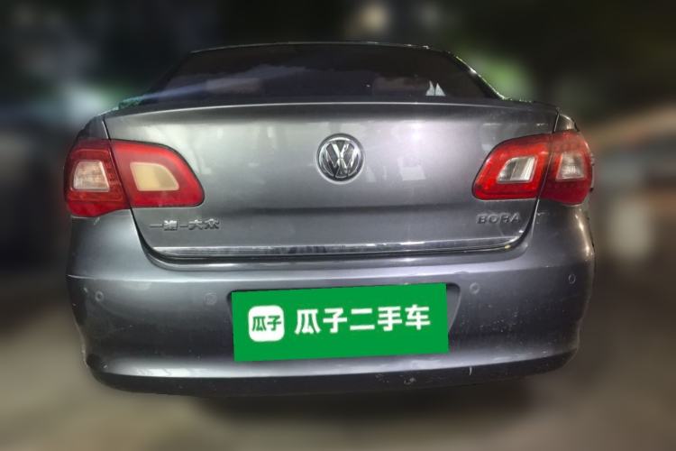 Used Volkswagen Bora 2012 1.6L Manual Comfort Value Edition Rear