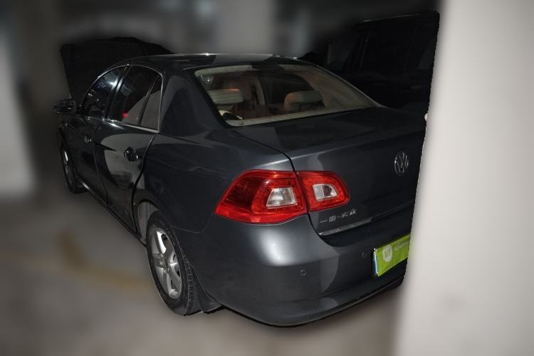 Used Volkswagen Bora 2012 1.6L Automatic Fashion Edition Rear Left 45 Deg