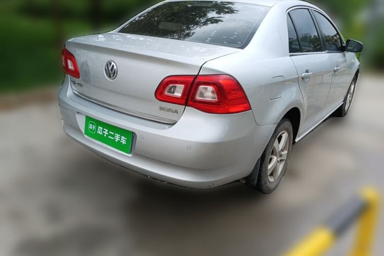 Used Volkswagen Bora 2012 1.6L Automatic Fashion Edition Rear Right 45 Deg