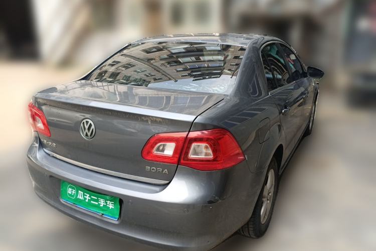 Used Volkswagen Bora 2012 1.6L Manual Fashion Edition Rear Right 45 Deg
