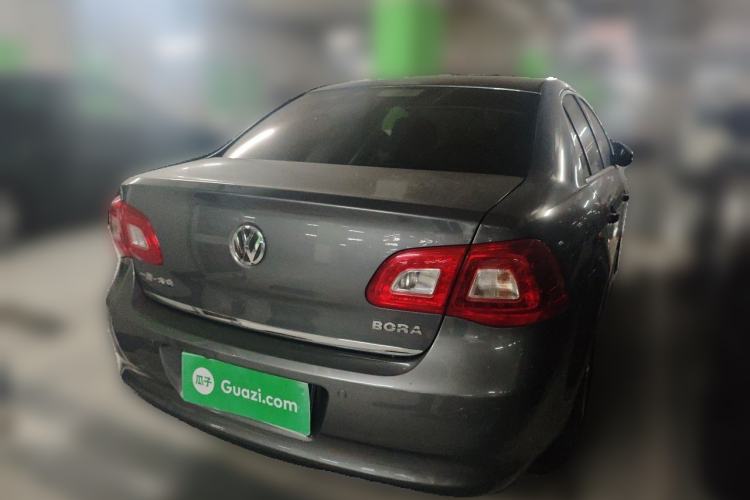 Used Volkswagen Bora 2012 1.6L Automatic Comfort Edition Rear Right 45 Deg