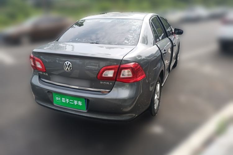 Used Volkswagen Bora 2012 1.6L Automatic Fashion Edition Rear Right 45 Deg