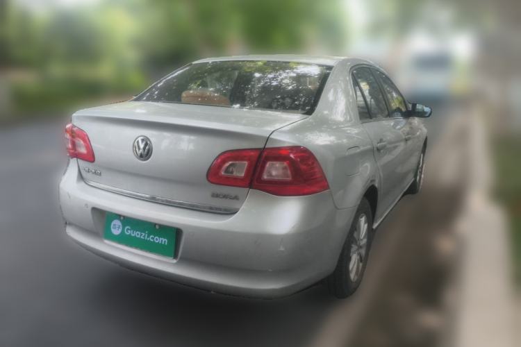 Used Volkswagen Bora 2012 1.6L Automatic Comfort Edition Rear Right 45 Deg
