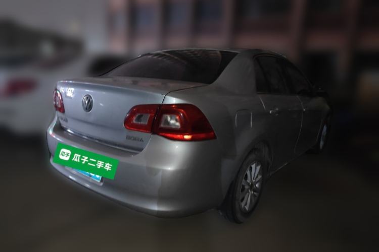 Used Volkswagen Bora 2012 1.6L Automatic Comfort Edition Rear Right 45 Deg
