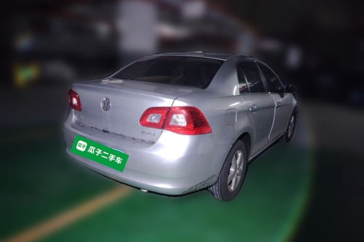 Used Volkswagen Bora 2012 1.6L Automatic Fashion Edition Rear Right 45 Deg