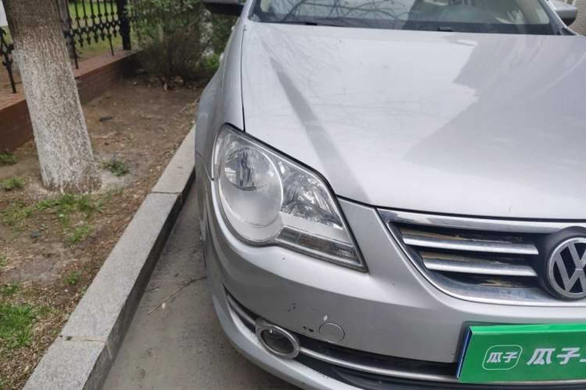 Used Volkswagen Bora 2012 1.6L Manual Stylish & Great Value Edition Right Front Headlight