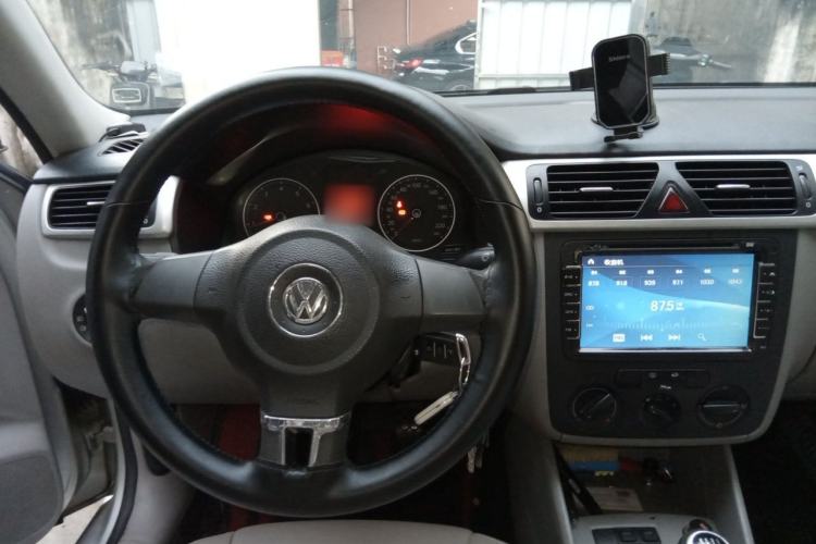 Used Volkswagen Bora 2012 1.6L Manual Fashion Edition Steering Wheel