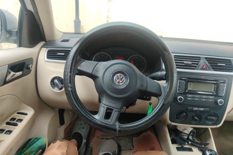 Used Volkswagen Bora 2012 1.6L Manual Fashion Edition Steering Wheel