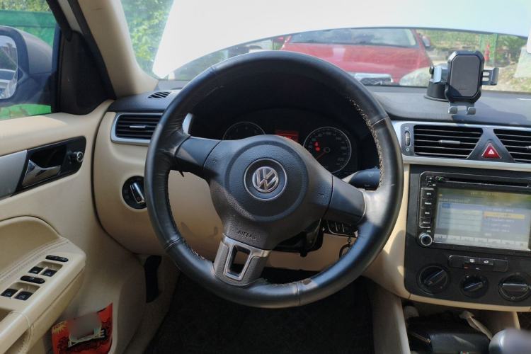 Used Volkswagen Bora 2012 1.6L Manual Stylish & Great Value Edition Steering Wheel