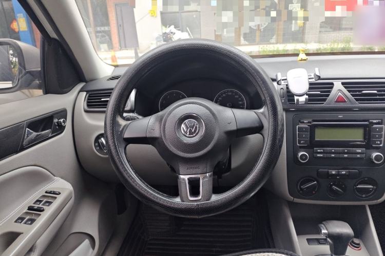 Used Volkswagen Bora 2012 1.6L Automatic Comfort Edition Steering Wheel
