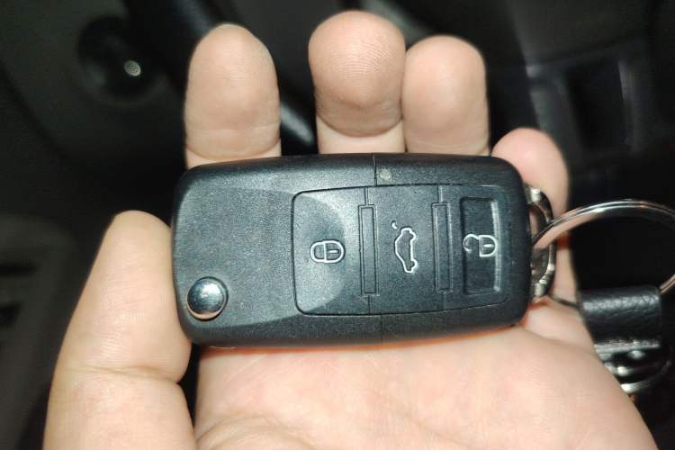Used Volkswagen Bora 2012 1.6L Automatic Fashion Edition Vehicle Key
