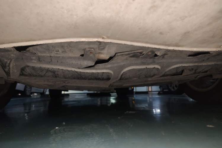 Used Volkswagen Bora 2012 1.6L Automatic Comfortable Value Edition Chassis Front