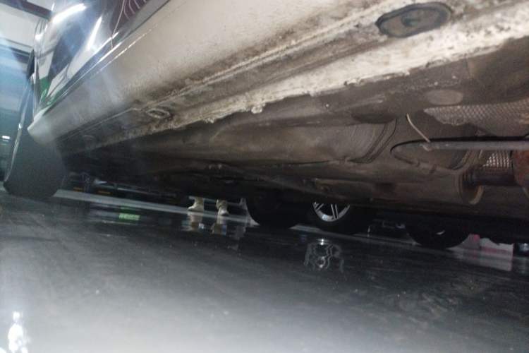 Used Volkswagen Bora 2012 1.6L Automatic Comfort Edition Chassis Rear Left