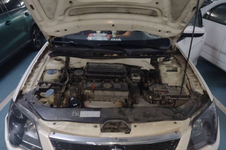 Used Volkswagen Bora 2012 1.6L Automatic Comfortable Value Edition Engine Bay