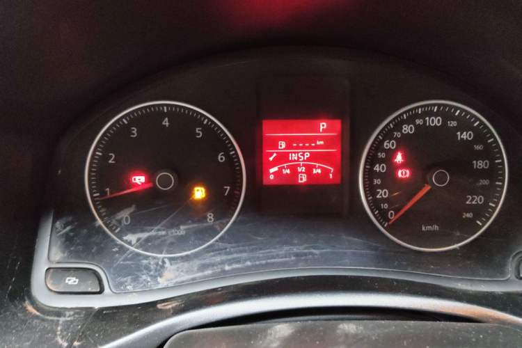 Used Volkswagen Bora 2012 1.6L Automatic Fashion Edition Instrument Cluster