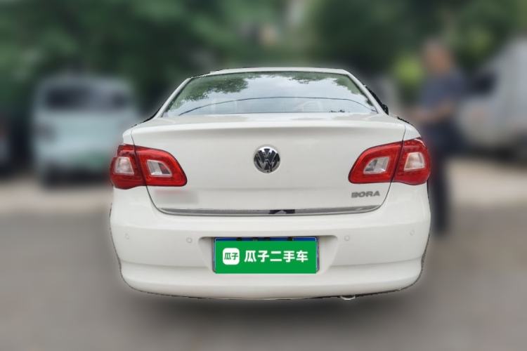 Used Volkswagen Bora 2012 1.6L Manual Fashion Edition Rear