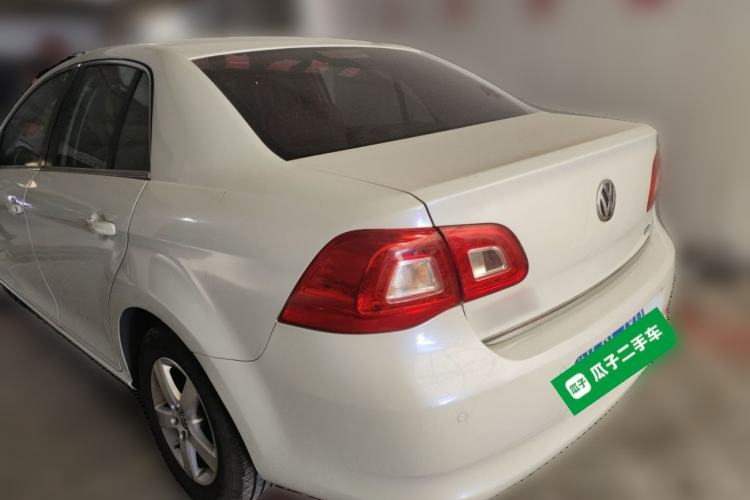 Used Volkswagen Bora 2012 1.6L Automatic Fashion Edition Rear Left 45 Deg