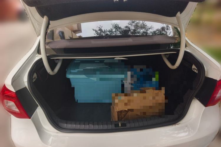 Used Volkswagen Bora 2012 1.6L Automatic Fashion Edition Trunk