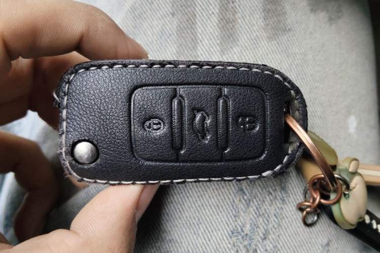 Used Volkswagen Bora 2012 1.6L Automatic Fashion Edition Vehicle Key