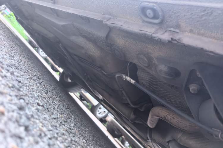 Used Volkswagen Bora 2012 1.6L Automatic Fashion Edition Chassis Rear Left