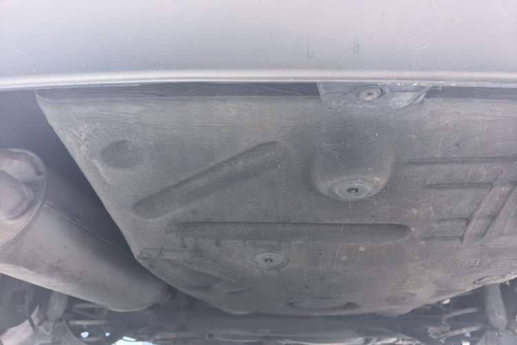 Used Volkswagen Bora 2012 1.6L Automatic Fashion Edition Chassis Rear