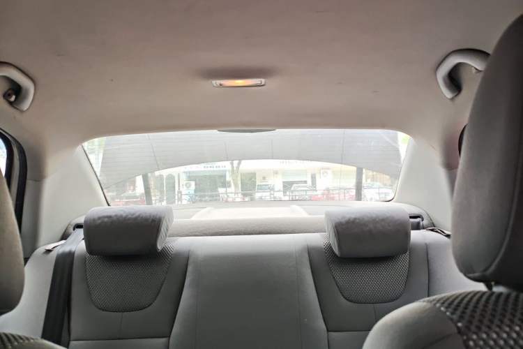 Used Volkswagen Bora 2012 1.6L Automatic Fashion Edition Headliner