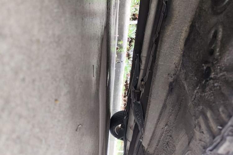 Used Volkswagen Bora 2013 1.6L Automatic Comfort Model Chassis Front Left