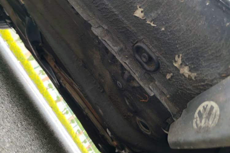 Used Volkswagen Bora 2013 1.6L Manual Comfort Model Chassis Front Right