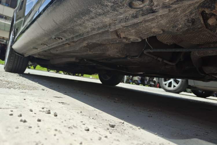 Used Volkswagen Bora 2013 1.6L Manual Comfort Model Chassis Rear Left