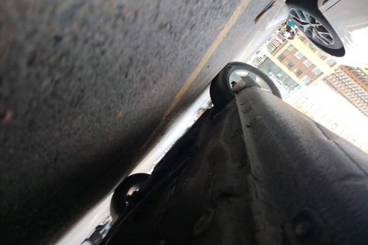 Used Volkswagen Bora 2013 1.6L Automatic Fashion Model Chassis Rear Left