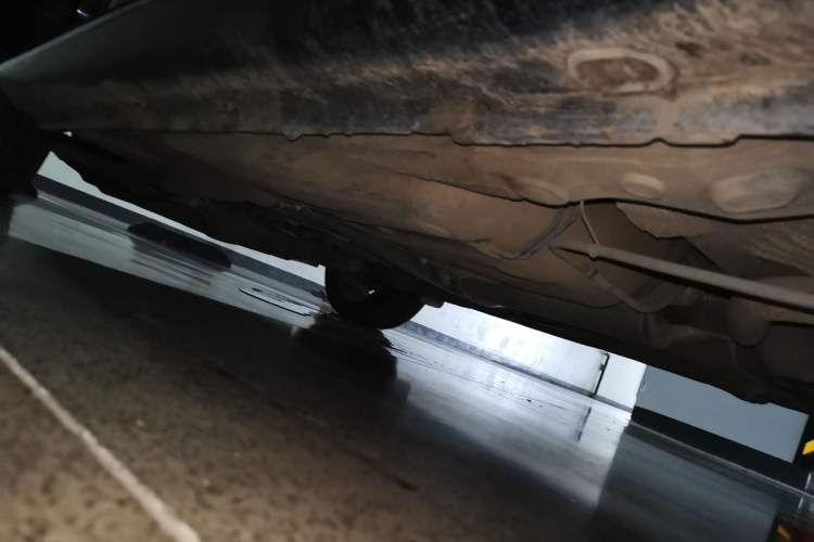Used Volkswagen Bora 2013 1.6L Manual Comfort Model Chassis Rear Left