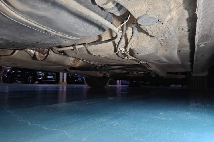 Used Volkswagen Bora 2013 1.6L Automatic Fashion Model Chassis Rear Right