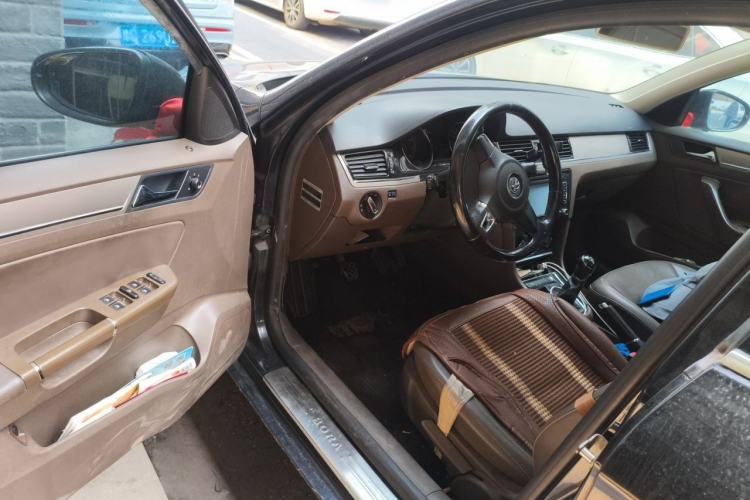 Used Volkswagen Bora 2013 1.6L Manual Comfort Model Driver Seat