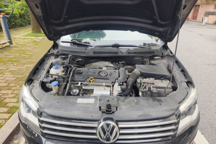 Used Volkswagen Bora 2013 1.4T Automatic Luxury Model Engine Bay