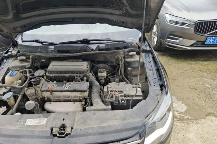 Used Volkswagen Bora 2013 1.6L Automatic Comfort Model Engine Bay Left