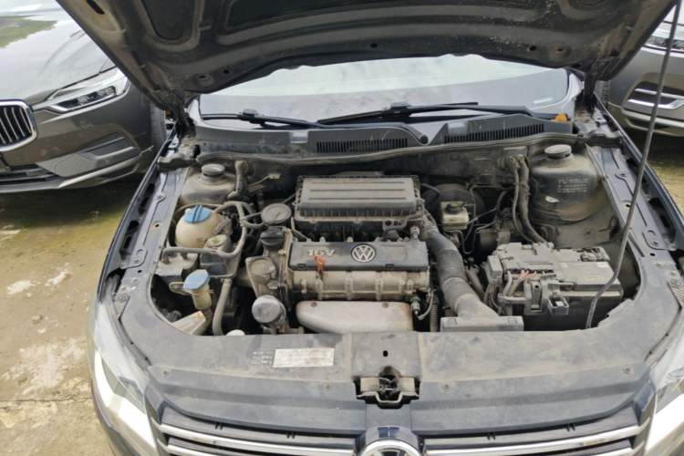 Used Volkswagen Bora 2013 1.6L Automatic Comfort Model Engine Bay Right