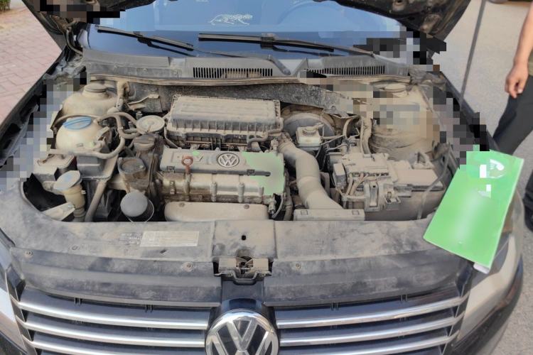 Used Volkswagen Bora 2013 1.6L Manual Fashion Edition Engine Bay