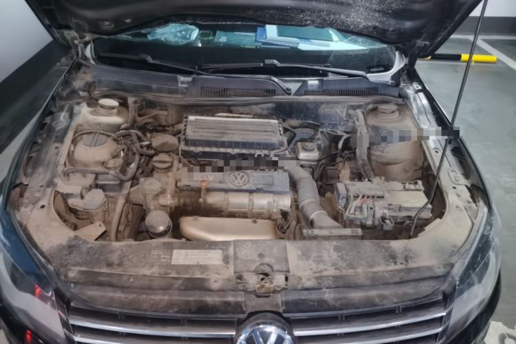 Used Volkswagen Bora 2013 1.6L Automatic Comfort Model Engine Bay