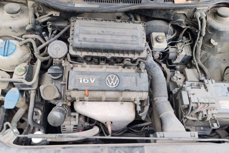 Used Volkswagen Bora 2013 1.6L Manual Comfort Model Engine Bay