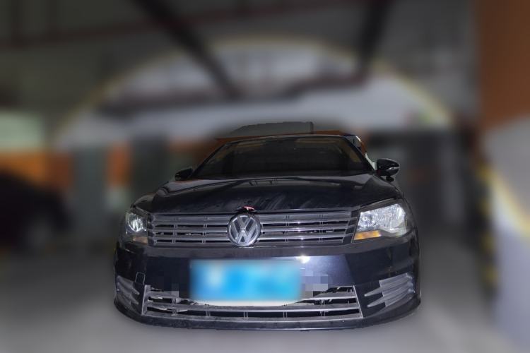 Used Volkswagen Bora 2013 1.6L Manual Fashion Edition Front