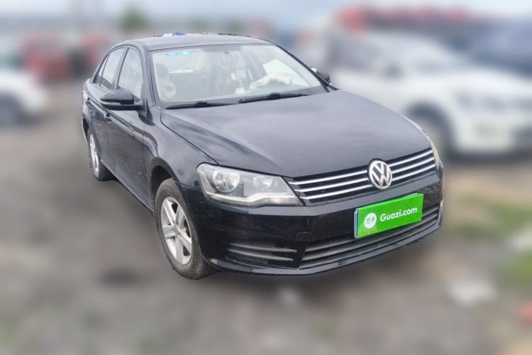 Used Volkswagen Bora 2013 1.6L Manual Fashion Edition Front Right 45 Deg